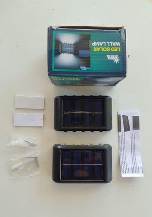 Solar Güneş Enerjili 10 LED li Aplik Duvar Aydınlatma Çift Yönlü Gün Işığı Bahçe Dekorasyon