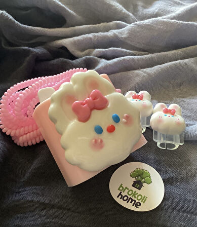 Brokoli Home iPhone 18W/20W Uyumlu Şarj Kılıfı, Şarj Kablosu Örme Aparatı, Kablo Koruyucu Aparatı,Tavşan