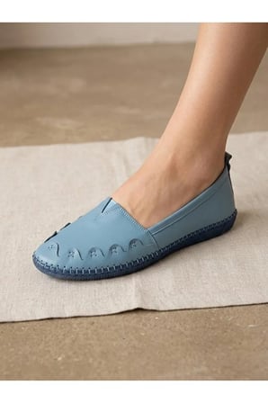 Hakiki İndigo Mavi Kadın Babet Ortopedik Taban Düz Motifli Slip-On Comfort Ayakkabı