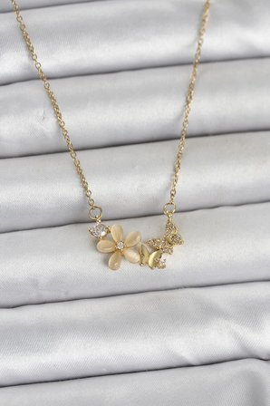 316L Çelik Zincir Gold Renk Çiçek ve Kelebek Model Kadın Kolye