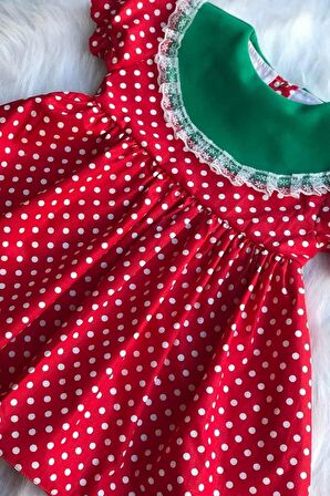 Yeşil Krep Yaka Dantel Detaylı Kız Çocuk Bebek Çilek Pamuk Elbise