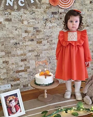 Dantel Ve Fırfır Detaylı Turuncu Krep Kız Çocuk Bebek Elbise