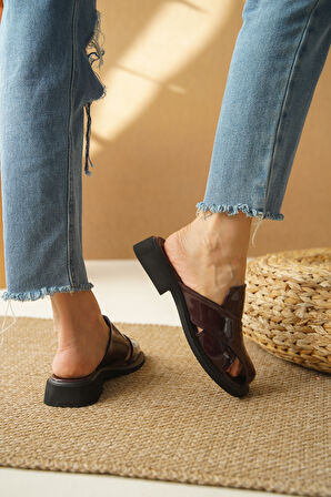 Kadın Detaylı Şık Ortopedik Düz Taban Terlik Bronte