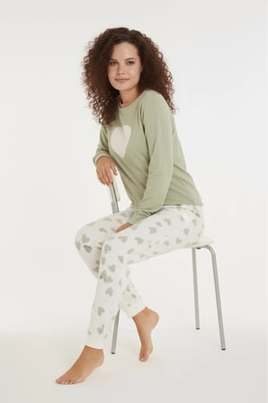 Luxury Thermal Büyük Kalp Desenli Kadın Polar Kışlık Pijama Takımı – 42047