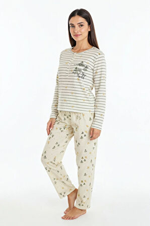 Üstü Yazılı Altı Çam Ağacı Desenli Elite Viscose Pijama Takımı Uzun Ekru 3568