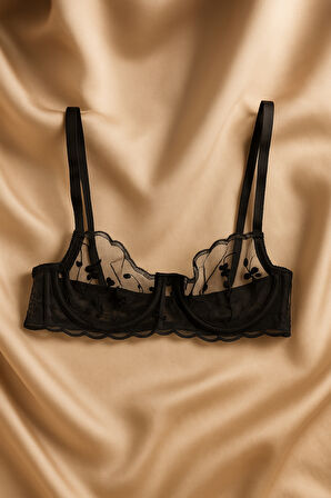 Siyah Çiçek Desenli Dantel Bralet & Külot İç Giyim Takımı