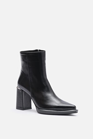 Bestyle Ludo Kadın Siyah Gerçek Deri Topuklu Bot