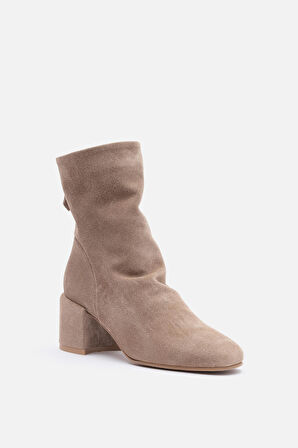 BESTYLE  Mugo %100 Vizon Süet  5,5 cm Topuklu Kadın Bot