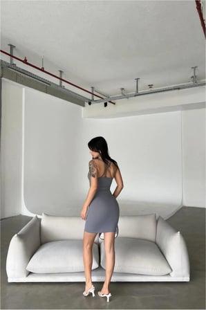 BŞK VİRGO Krep Kemerli Elbise Mini V Yaka Askılı Kumaş · Renk: Lila · Beden: M BSK2026