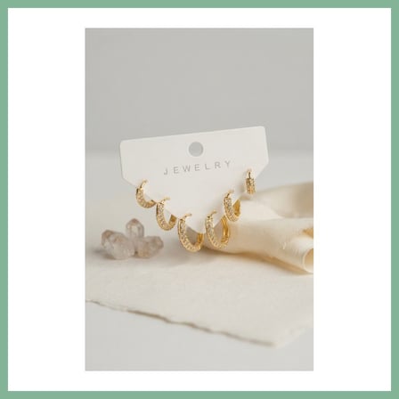 Bşk Virgo Gold Renk Zirkon Taşlı Pirinç Halka Model Kadın Küpe Seti BSK2026