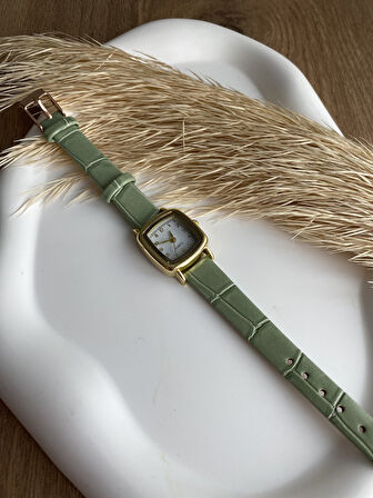 Bs Stıll Vintage Kadın Kol Saati Retro quartz deri kordon 1 Adet