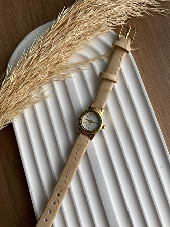 Bs Stıll Vintage Kadın Kol Saati Retro quartz deri kordon 1 Adet