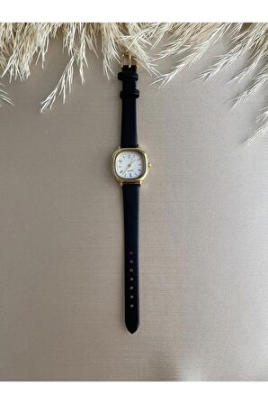 Retro Minimal Vintage Deri Kordon Kadın Kol Saati