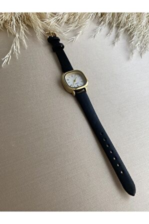 Retro Minimal Vintage Deri Kordon Kadın Kol Saati