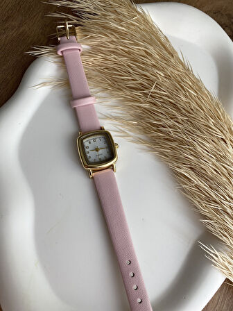 Bs Stıll Vintage Kadın Kol Saati Retro quartz deri kordon 1 Adet