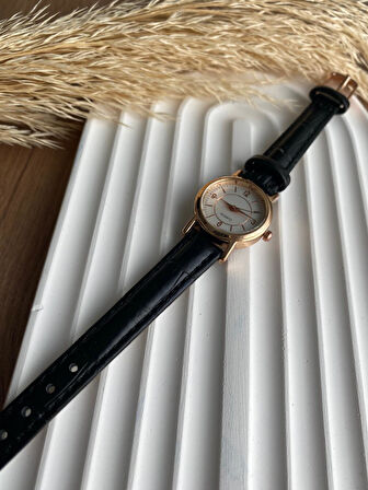 Bs Stıll Vintage Kadın Kol Saati Retro quartz deri kordon 1 Adet
