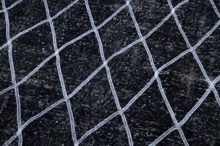 Siyah Geometrik El Dokuma Eskitme Salon Halısı Koridor Yatak Odası