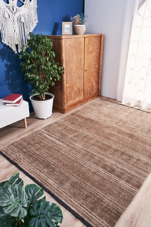 Kahverengi Bej Yatay Çizgili Baklava Dilimli Geometrik Modern Salon Halısı Makine Dokuma