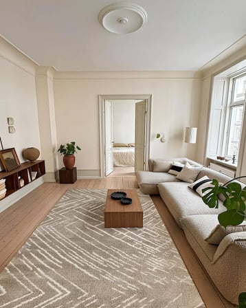 Vizon Kahve Modern Geometrik Dijital Baskı Halı Kaymaz Tabanlı