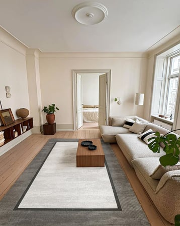 Modern Gri Geometrik Desenli Salon Halısı Kaymaz Taban Dijital Baskı Yıkanabilir