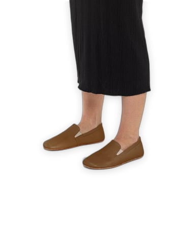 Outlet - Hakiki Deri, Kadınlar İçin Kolay Giyilebilir Ayakkabı, Slip-On Model Taba