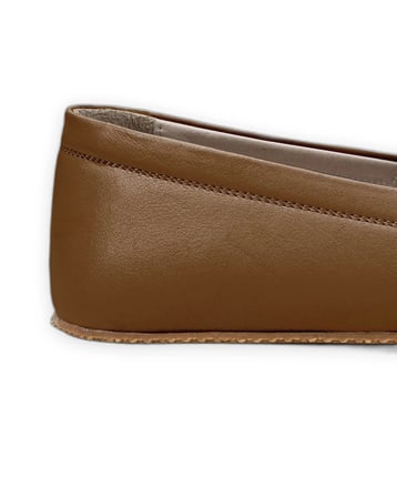 Outlet - Hakiki Deri, Kadınlar İçin Kolay Giyilebilir Ayakkabı, Slip-On Model Taba