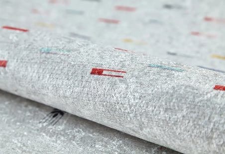 Outlet - Beyaz Çok Renkli Etnik Geometrik Püsküllü Kaymaz Taban Salon Halısı Dijital Baskı