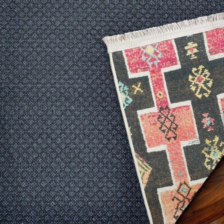 Antrasit Geometrik Dijital Baskı Salon Halısı Kaymaz Taban Koridor