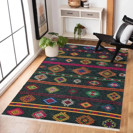 Siyah Salon Halısı Geometrik Dijital Baskı Kaymaz Taban Koridor