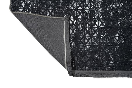 Siyah Geometrik Desenli Dijital Baskı Eskitme Stil Modern Salon Halısı