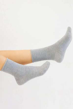 Bambu Kadın Lastiksiz Gri Soket Dikişsiz Premium Çorap 3'Lü Paket / Sıkmayan Çorap / İ̇Z Bırakmaz