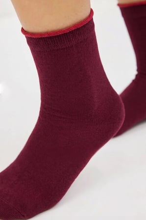 Bambu Kadın Lastiksiz Bordo Soket Dikişsiz Premium Çorap İ̇Z Bırakmaz - Sıkmayan Çorap