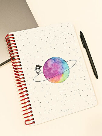 Satürn Kız Tasarımlı Spiralli Çizgili Defter – 80 Yaprak, 160 Sayfa (18 x 24 cm)