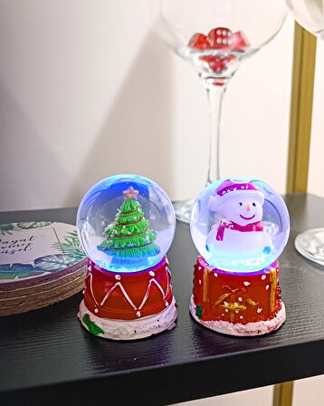 2 Adet Yeni Yıl Çam Ağacı Ve Kardan Adam  Temalı Mini Boy Işıklı Kar Küresi 6,5 cm 