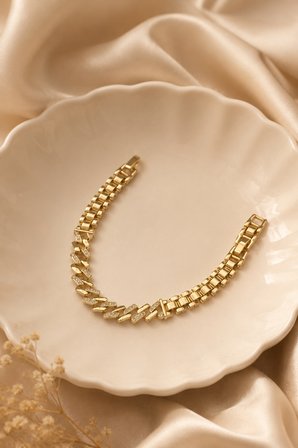 Balenbi Jewelry Kadın Taşlı Çapraz Geometrik Zincir Kararmaz Çelik Bileklik Gold Renk 1130