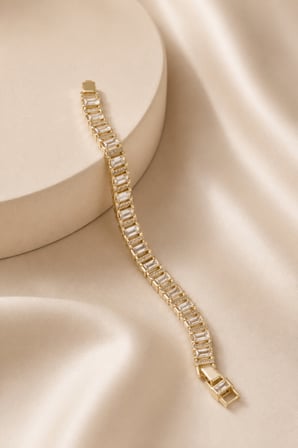 Balenbi Jewelry Kadın Baget Taşlı Geometrik Kararmaz Çelik Bileklik 1137 Gold Renk