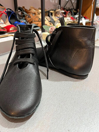 SİYAH DERİ DANS BOTU- BAĞCIKLI-SÜET TABAN - TÜM DANSLAR İÇİN UYGUNDUR.