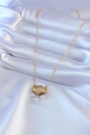 316L Çelik Gold Renk Lotus Model Zirkon Taşlı Kadın Kolye 5886