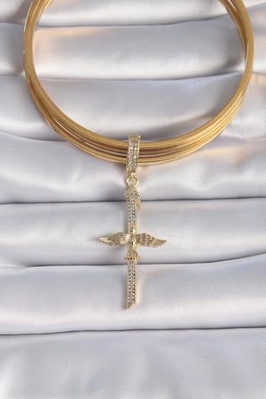Pirinç Gold Renk Zirkon Taş Detaylı Elif Model Anka Kuşu Figür Ajda Charm 5886