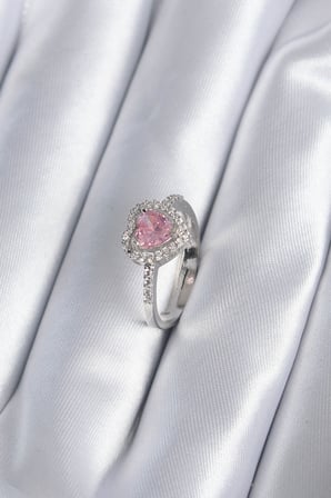 Pirinç Gümüş Renk Pembe Zirkon Taş Kalp Charm Model Kadın Yüzük 5886