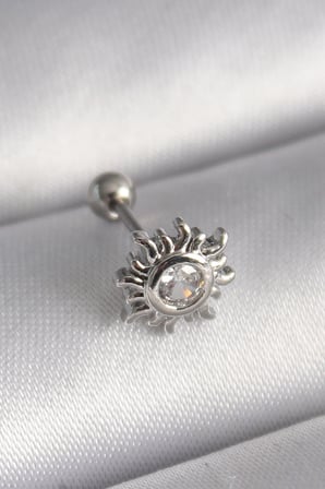 316L Çelik Gümüş Renk Zirkon Taşlı Güneş Tragus Piercing 5886