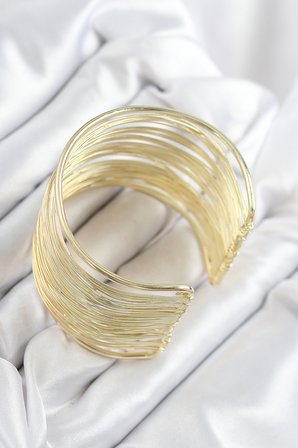 Pirinç Tel Sarma Model Gold Renk Kadın Bileklilk 5886