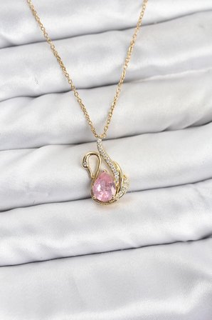 316L Çelik Zincir Gold Renk Pembe Kuğu Model Zirkon Taşlı Kadın Kolye 5886