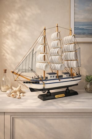 Kişiye İsme Özel Büyük Boy El Yapımı Ahşap Yelkenli Gemi Maketi 33 X 33 CM – Premium Hediye 531 F