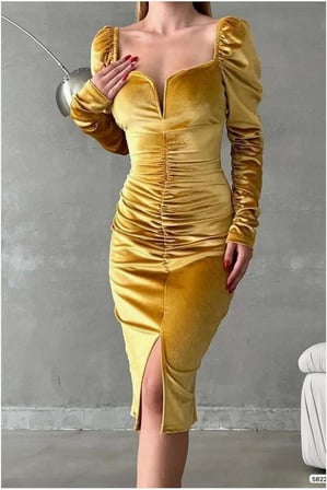 SALMORE Kadife Yırtmaçlı Elbise Kalp Abiye Midi Yaka Kumaş · Renk: Sarı · Beden: M BTY