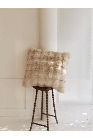 Bubble Tavşan Tüyü, Çift Taraflı, Gizli Fermuarlı Pofuduk Kırlent Kılıfı 40x40