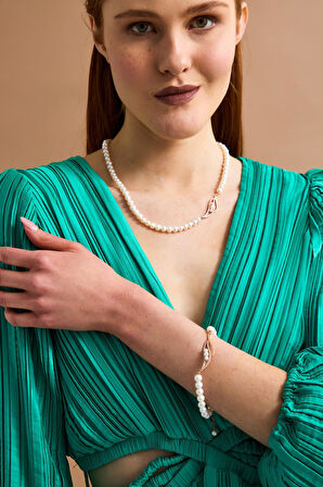 14 Ayar Altın 6 mm Yaprak Taşlı Doğal İnci Bileklik BVRTZ102417