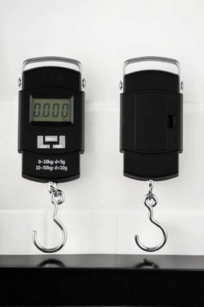 El Terazisi Dijital Göstergeli Pilli 50 Kg Ağırlık Ölçer