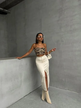 Altın Payet Dar Kalıp Crop Bluz