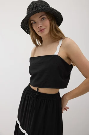 Askılı Su Taşı Desenli Crop Bluz Siyah